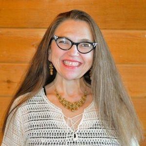 Meet your Posher, Christa